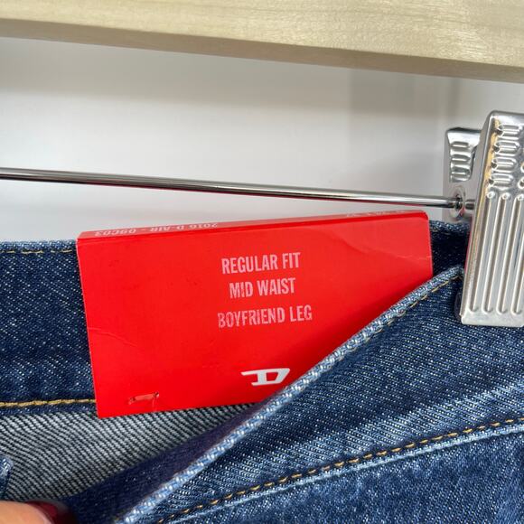 Diesel | NWT Indigo Y2K Boyfriend Slouchy Jeans 2016 D-Air 09C03 24 - Picture 8 of 13